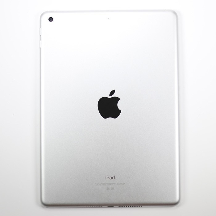 全新2018年新款ipad 银色 128g 加拿大 100%电池寿命