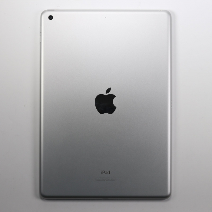 95新 ipad 2019年新款10.2英寸 银色 128g 国行 100%电池1次充电