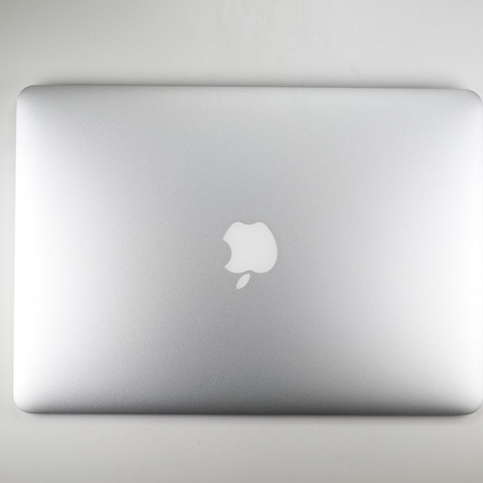 2013款macbookair,2020款macbookair 99新 苹果 macbook air 13寸 2017款 国行 银色(i5 1.