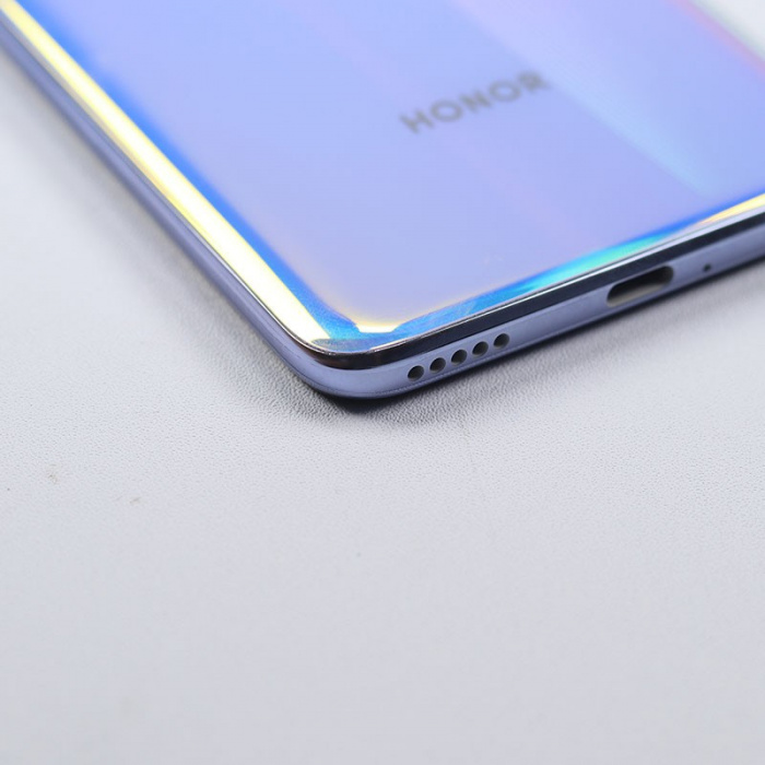 99新 荣耀30s 8gb 128gb 蝶羽白