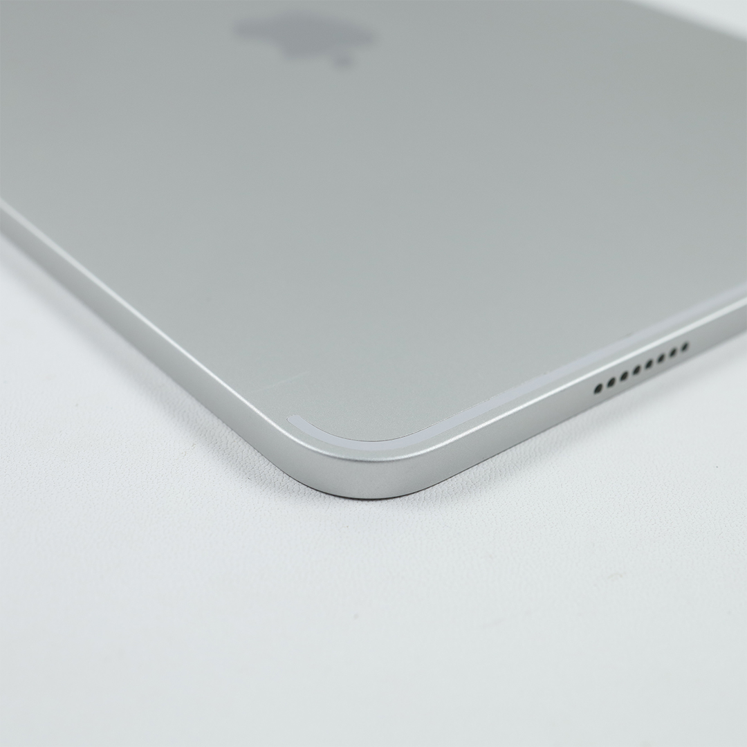 95新2021款iPad Pro 11寸WIFI版银色128G 国行带包装配件90%电池519次