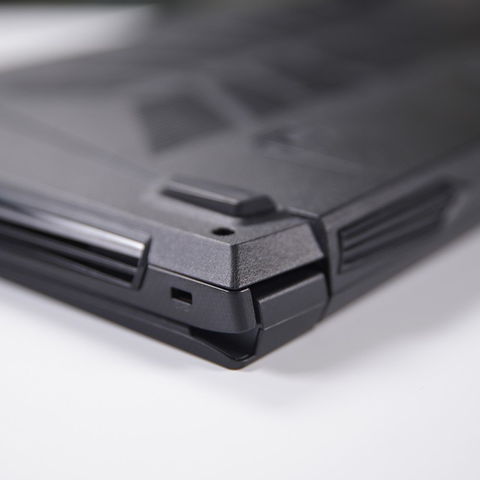 99新 神舟 战神g8-ct7na i7-9750h 8g内存 512g固态 rtx2060