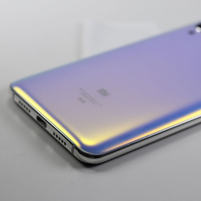 95新 小米9 pro 5g 梦之白 8 256g