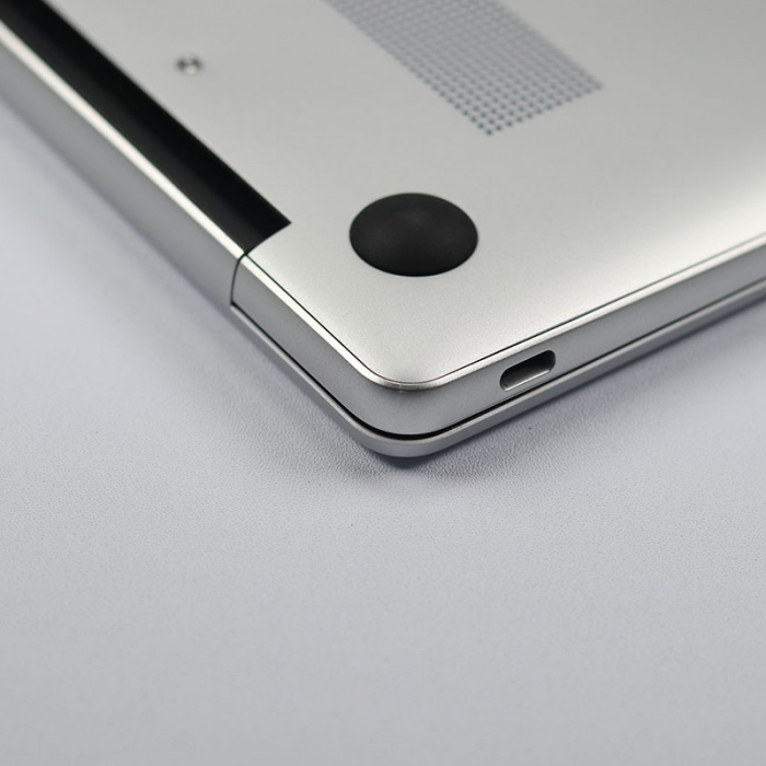 95新 华为 matebook 13 r5-3500u 8g内存 512g固态 集成显卡 皓月银