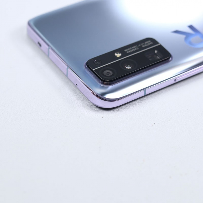 99新 荣耀30 钛空银 8 128g