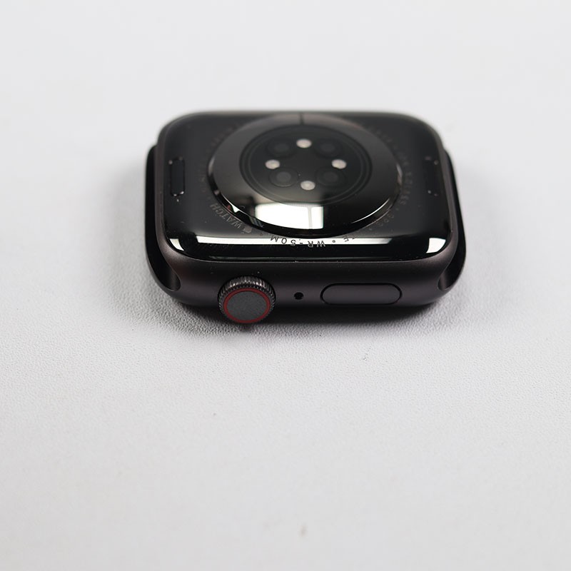 99新 苹果手表s6 44mm 国行 蜂窝网络款 深空灰色铝金属表壳配黑色