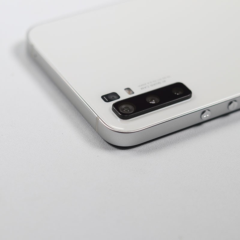 95新 坚果pro 3 白色 8 256g