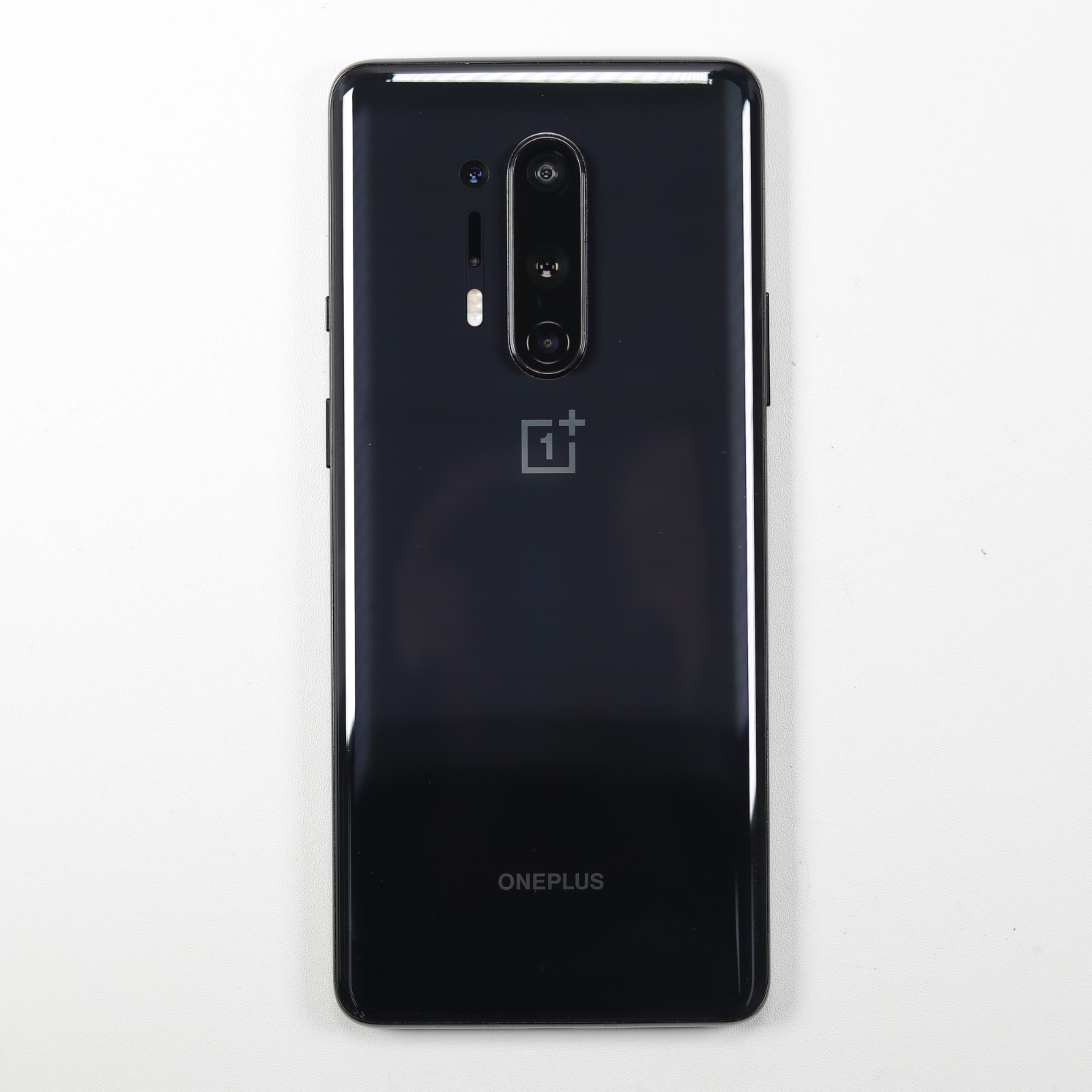 95新 一加8 pro 黑镜 12 256g 带充电套装