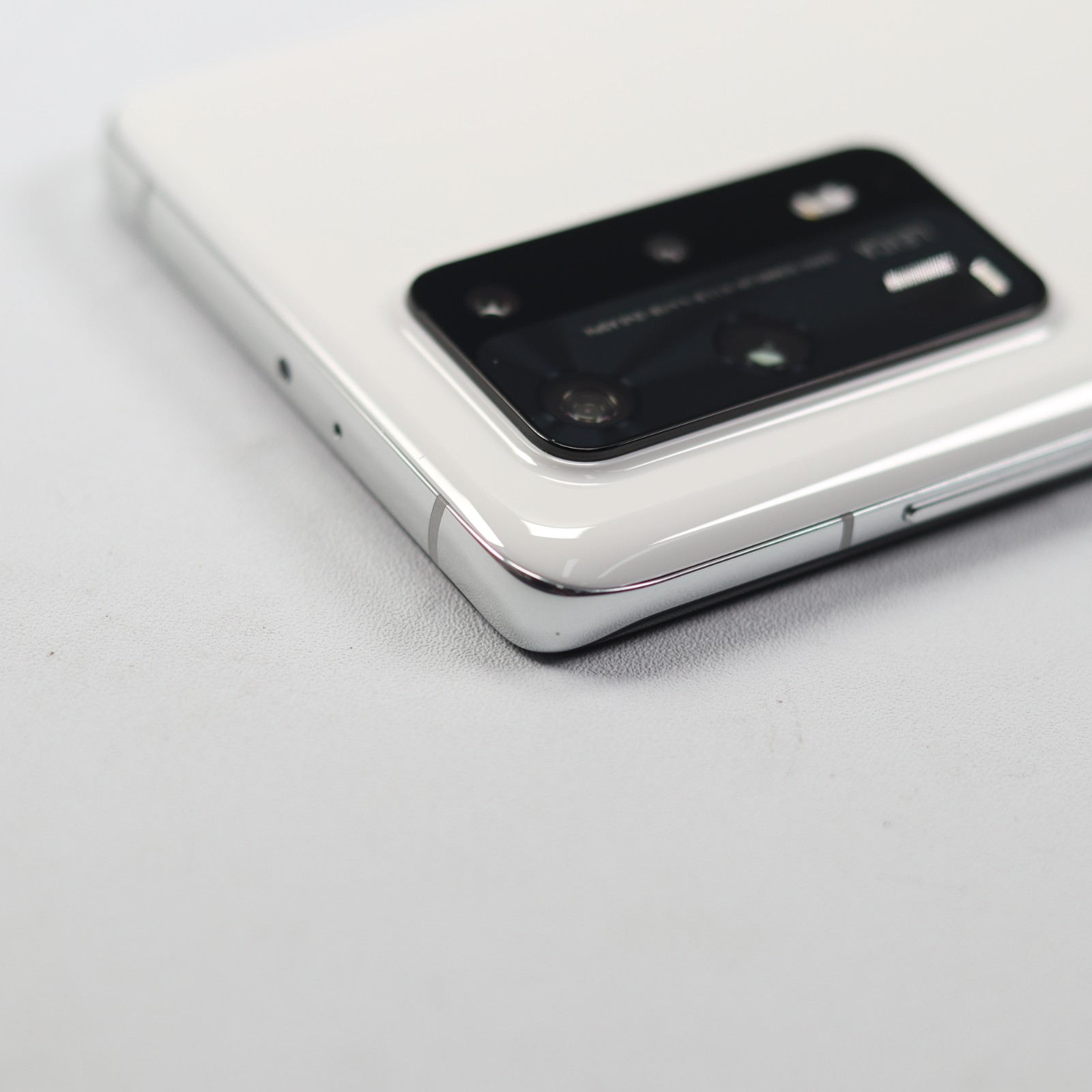 99新 华为 p40 pro  陶瓷白 8 256g 带包装配件