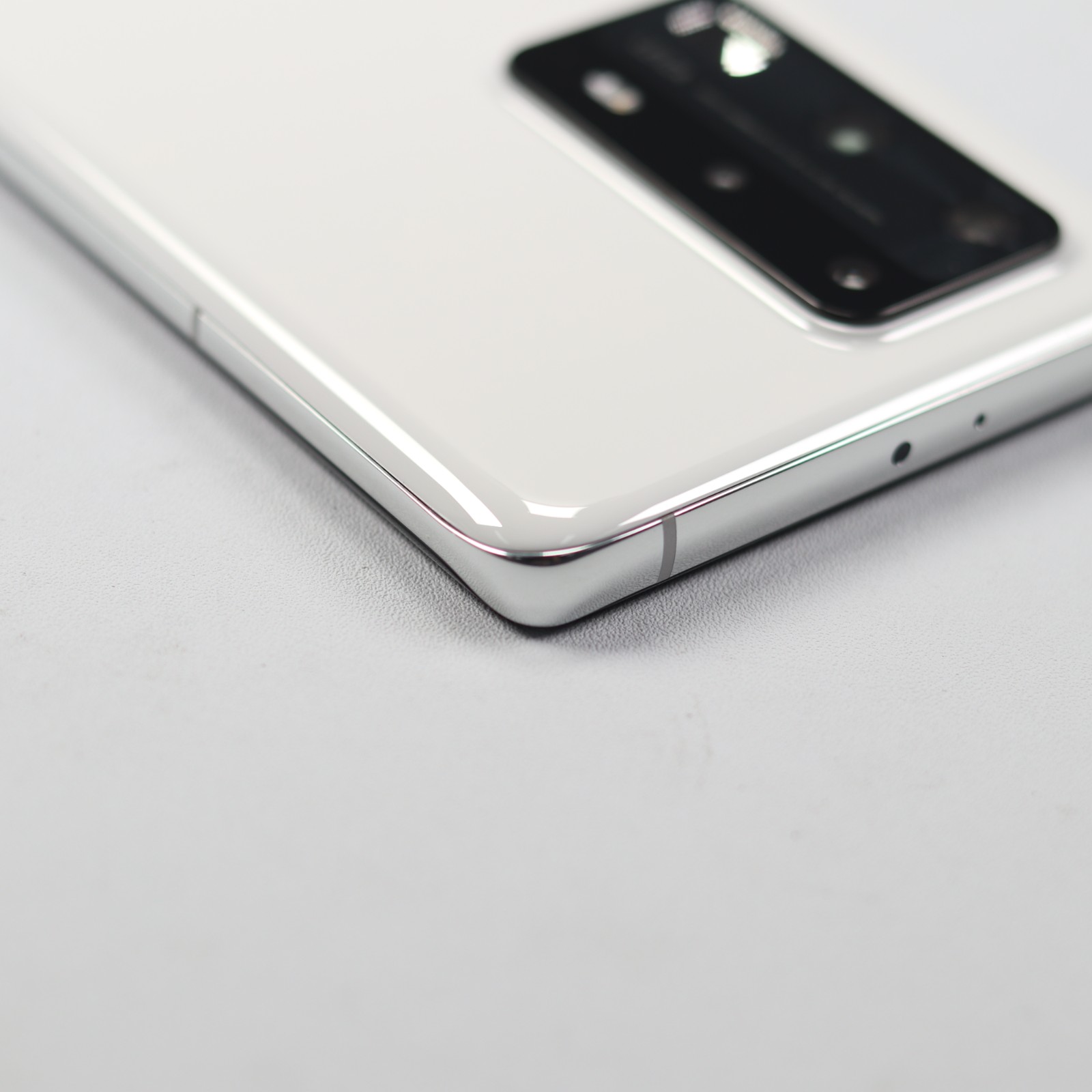 99新 华为 p40 pro  陶瓷白 8 256g 带包装配件