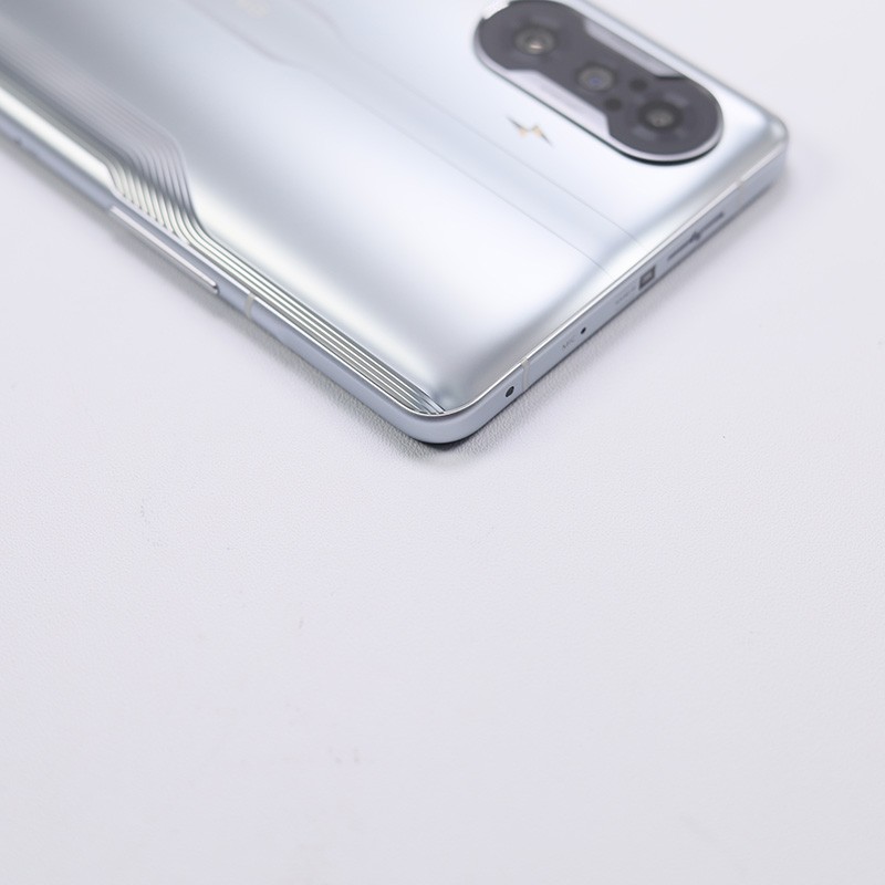 99新 redmi k40 游戏增强版 银翼 12 256g 官方保修到2022年6月5号