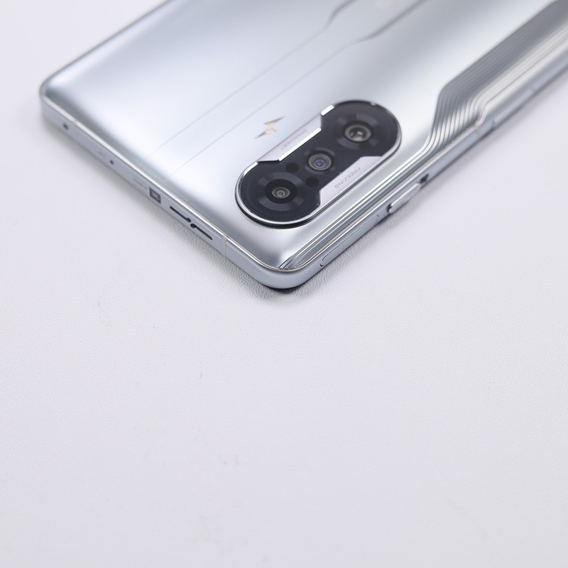 99新 redmi k40 游戏增强版 银翼 12 256g 官方保修到2022年6月5号