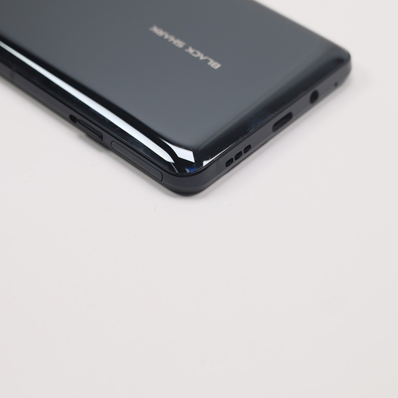 95新 黑鲨4 墨海黑 12 128g 官方保修到2022年9月30号 - 小白有品